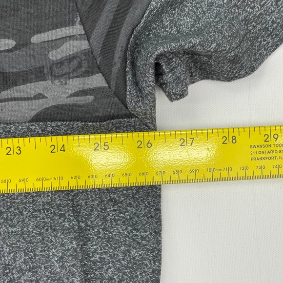 ecko unltd Men's Size 2XL Gray Black Graphic Logo V-Neck Short Sleeve Shirt NEW - Picture 11 of 11